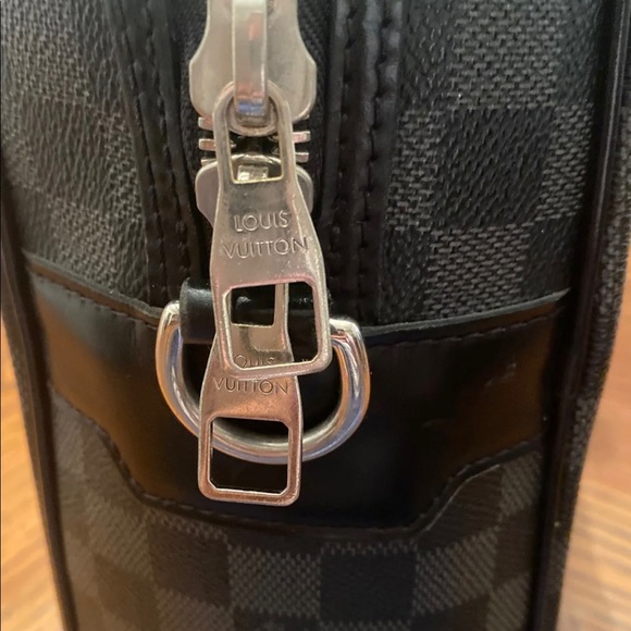 Louis Vuitton Briefcase - Picture 9 of 9